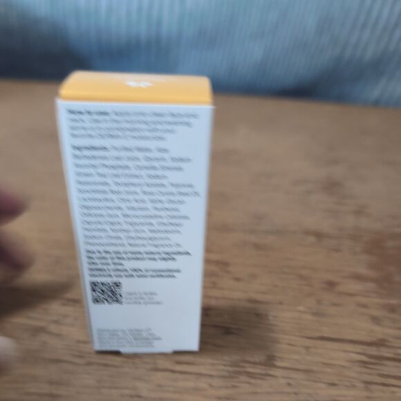 Derma.E Vitamin C Concentrated Serum with Hyaluronic Acid, 0.5 oz - Picture 5 of 7